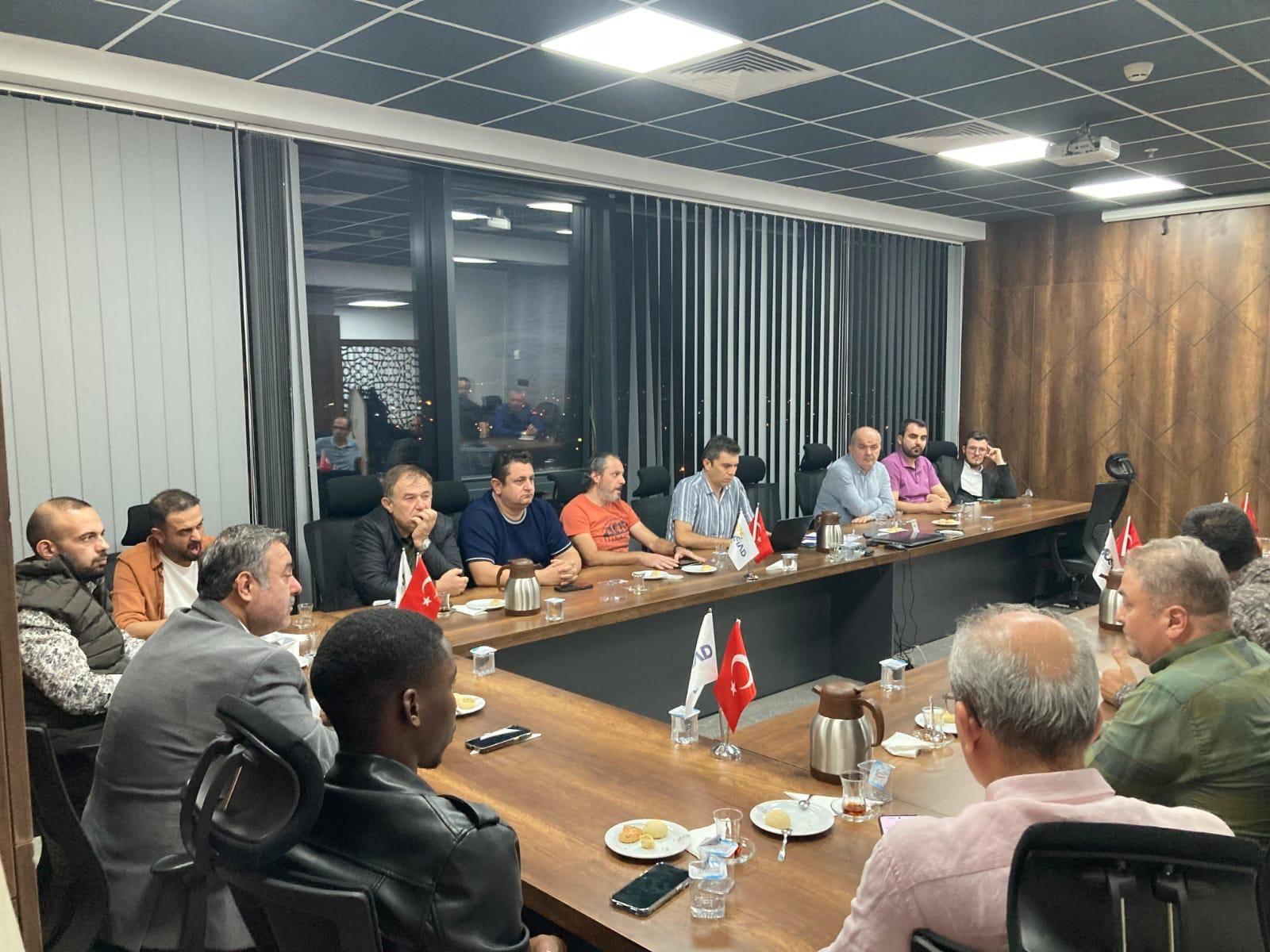 SESSION DE TRAVAIL AVEC LE PRÉSIDENT DE MUSIAD DENIZLI ET SES MEMBRES - Image 2